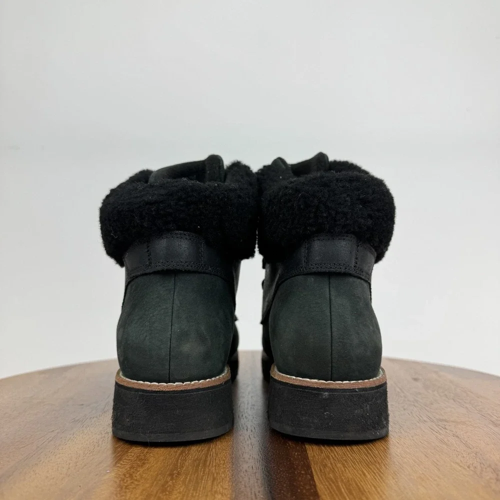 Womens Cole Haan ZeroGrand Waterproof Explore Black Shearling‎ Boots Size 7.5 B